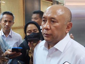 Digugat Anggota Koperasi Rp 7,4 M, Menkop: Kita Hadapi!