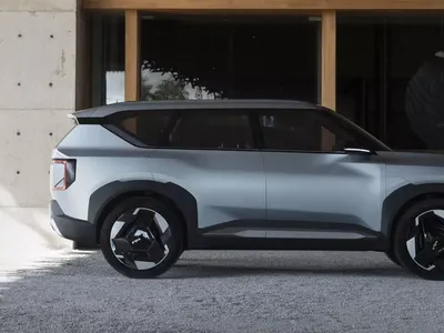 Fix Bakal Jadi SUV Listrik Paling Ganteng! Ini Penampakan Kia EV5