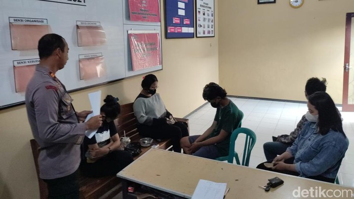 Pasangan mesum yang terjaring di Ponorogo