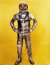 Penampakan Evolusi Baju Astronaut NASA 1959-2023