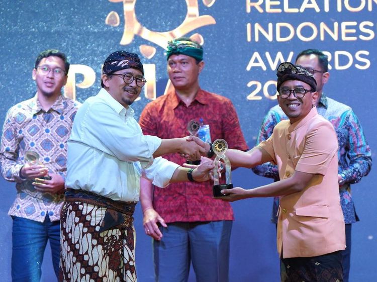 Penghargaan BUMN Terpopuler di Ajang PR Indonesia Awards 2023