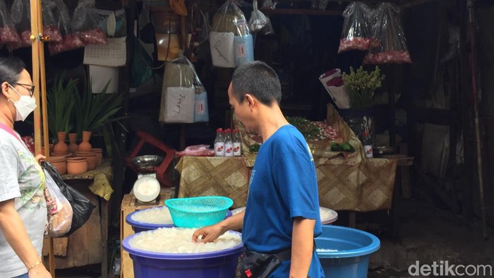Penjual bunga di Jatinegara. (Fathia/detikcom)