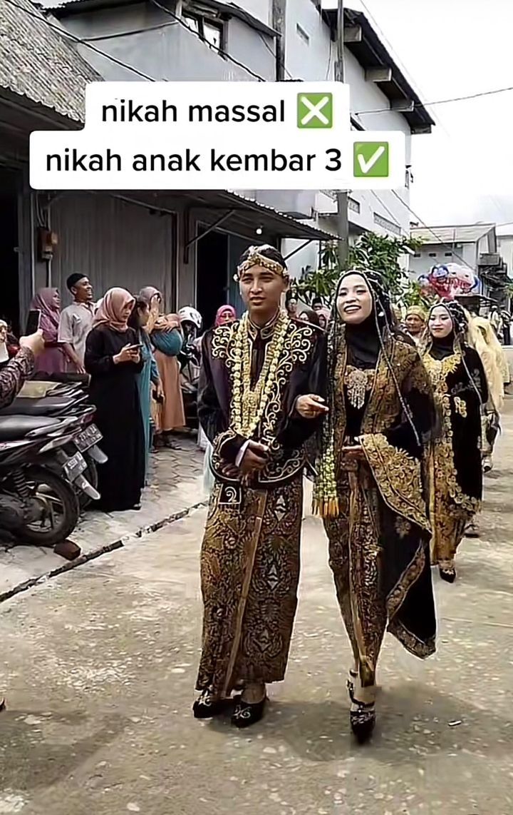 Pernikahan pengantin kembar 3 di Semarang, Jawa Tengah viral di media sosial.