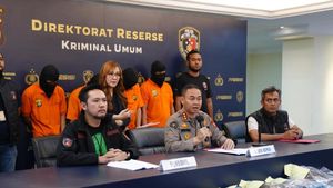 Momen Perampok Nasabah Bank Bekasi Ditangkap di Nikahan Anaknya