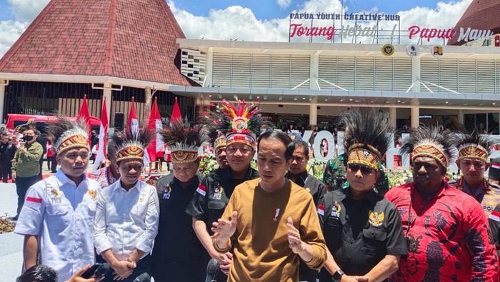 Presiden Jokowi saat meresmikan Papua Youth Center Hub di Jayapura, Papua.