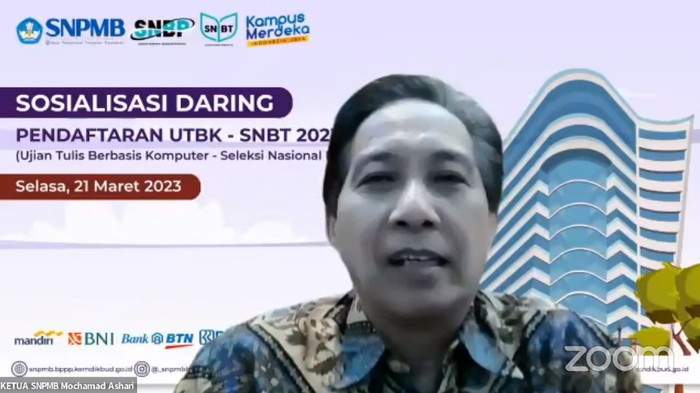 Prof Mochamad Ashari selaku Ketua Umum SNMPB 2023