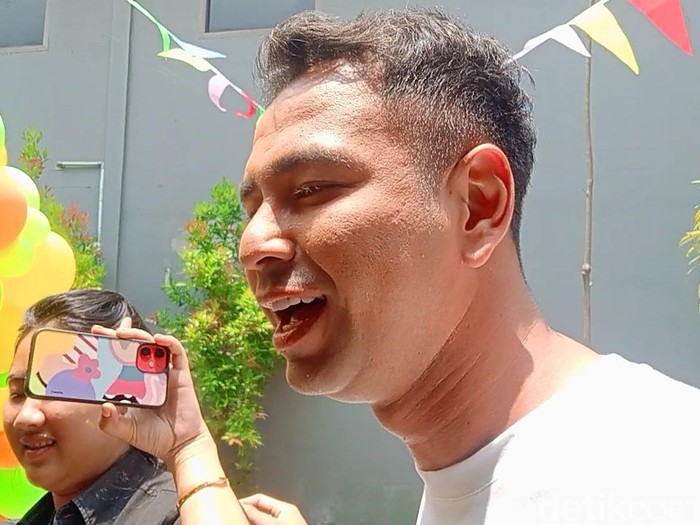Raffi Ahmad saat ditemui di kawasan Jakarta Selatan.