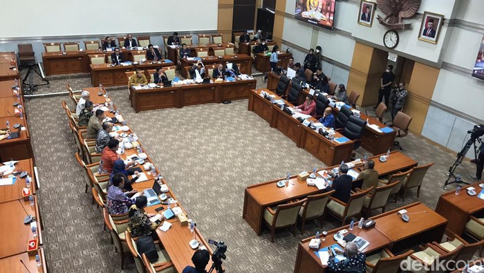 Rapat Komisi III DPR dengan PPATK, Selasa (21/3/2023). (Firda Cynthia Anggrainy/detikcom).