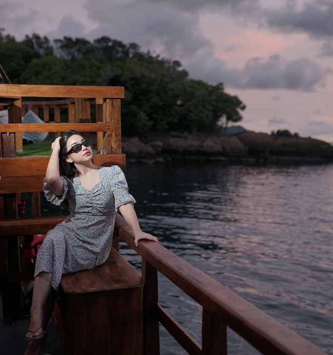 Jarang tersorot, begini potret putri bungsu Adi Bing Slamet, Ratna Kaidah. Saat ini Ratna sudah berusia 18 tahun dan duduk di bangku SMA. Foto: Instagram/@key24bingss