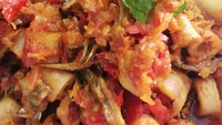 Resep Sambal Cumi dan Teri yang Pedas Enak Untuk Lauk Sahur