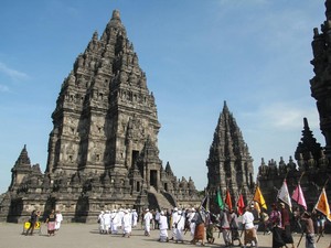 Sejarah Candi Prambanan Singkat beserta Kisah Tentang Roro Jonggrang