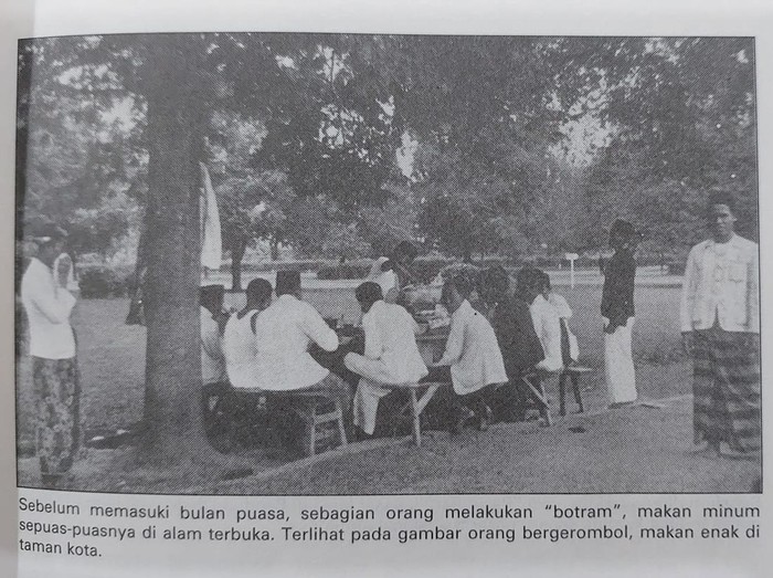 Sebelum memasuki bulan puasa, sebagian orang melakukan 