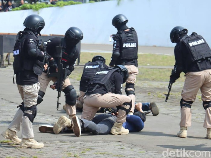 Tim taktis Sanggabuana yang dibentuk Polres Karawang untuk cegah kejahatan jalanan