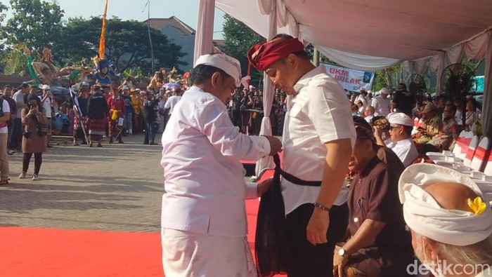 Wali Kota Eri Cahyadi menhadiri perayaan Nyepi