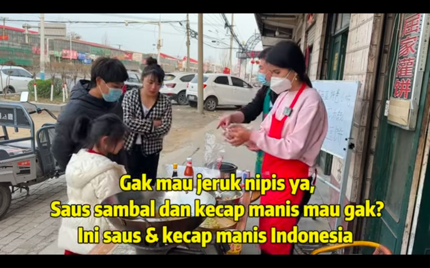 WNI Ini Jualan Perkedel Kentang dan Bakso di China, Dagangannya Laris Manis