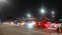 Demo di Tol Jatikarya Masih Berlangsung hingga Malam Ini