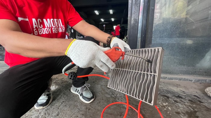 Cek 5 bagian jika AC mobil kamu kurang dingin
