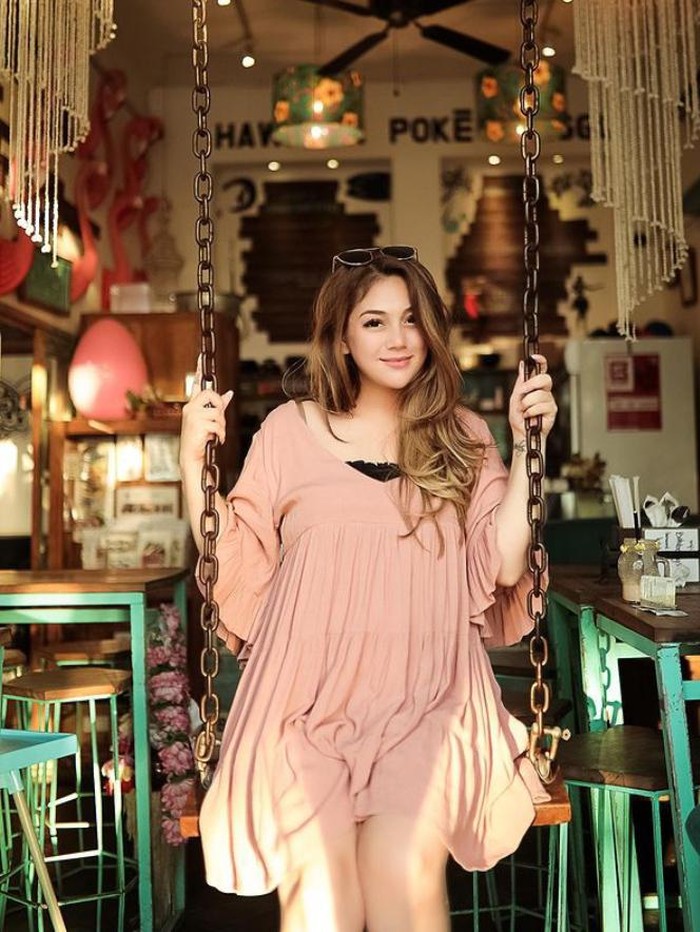 Celine Evangelista Celine Evangelista