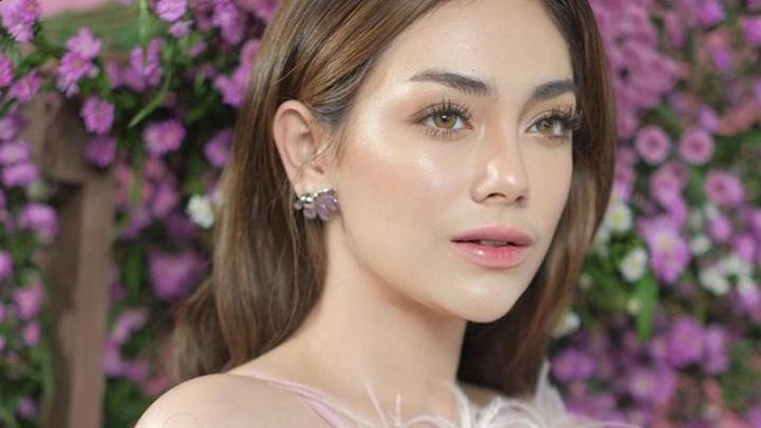 Celine Evangelista