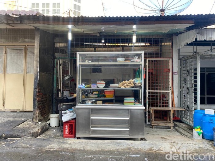 Gurih Mulur Kwetiau Arang khas Medan yang Eksis Sejak 38 Tahun Lalu