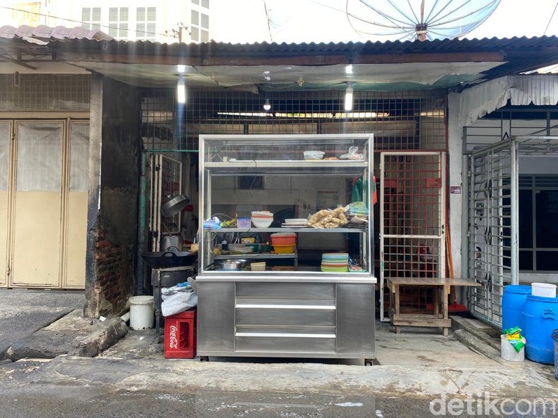 Gurih Mulur Kwetiau Arang khas Medan yang Eksis Sejak 38 Tahun Lalu