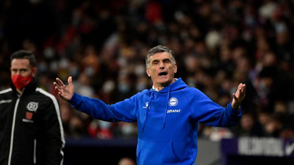 Jose Luis Mendilibar jadi pelatih baru Sevilla (AFP via Getty Images/JAVIER SORIANO)
