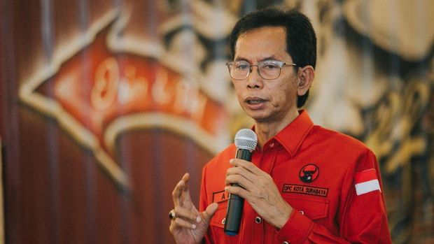 Ketua DPC PDIP Surabaya Adi Sutarwijono