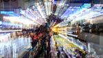 Pasar Tanah Abang Rame Banget, Busana Muslim Laris Manis