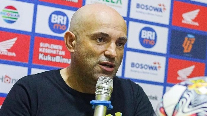 Pelatih PSM Makassar Bernardo Tavares.