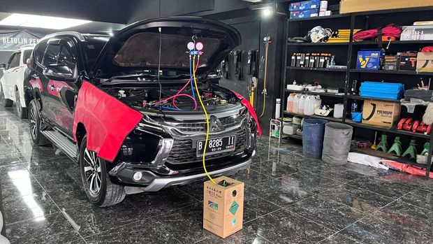 Perawatan mobil di Scuto Xpress Depok