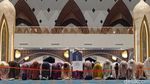 Potret Salat Tarawih di Masjid Raya Al Jabbar Bandung