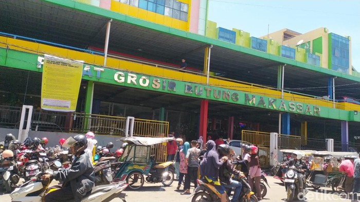 Situasi Pasar Butung Makassar, Sulsel.