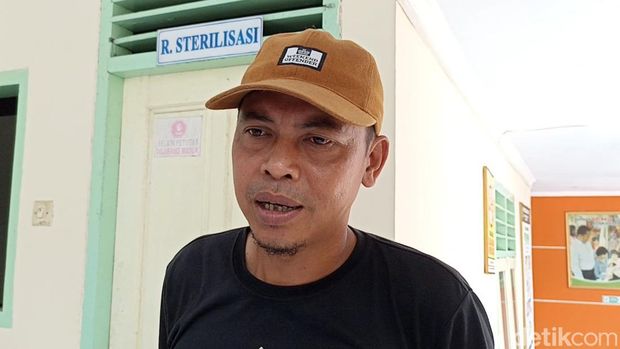 Suami Kades di Blitar, Tersangka saat berada di Puskemas Ngantru