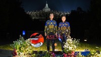Di forum ini, kemegahan Candi Borobudur yang merepresentasikan simbol toleransi, kerukunan umat bergama, dan warisan budaya yang sangat berharga, menjadi simbol diplomasi Indonesia. Menurut Mendag Zulkifli Hasan, Magelang dipilih sebagai lokasi pertemuan AEM Retreat ke-29 karena selain memiliki Candi Buddha terbesar di dunia, juga memiliki Perbukitan Menoreh yang sangat indah. 