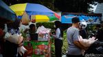 TPU Karet Bivak Ramai Peziarah Jelang Puasa Ramadan