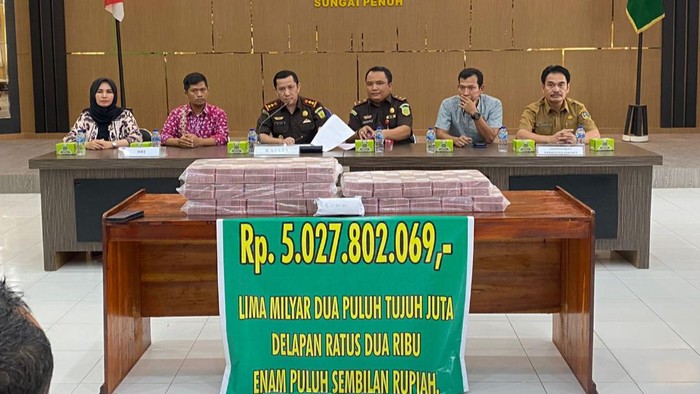 Uang yang dikembalikan anggota DPRD Kerinci ke kejaksaan