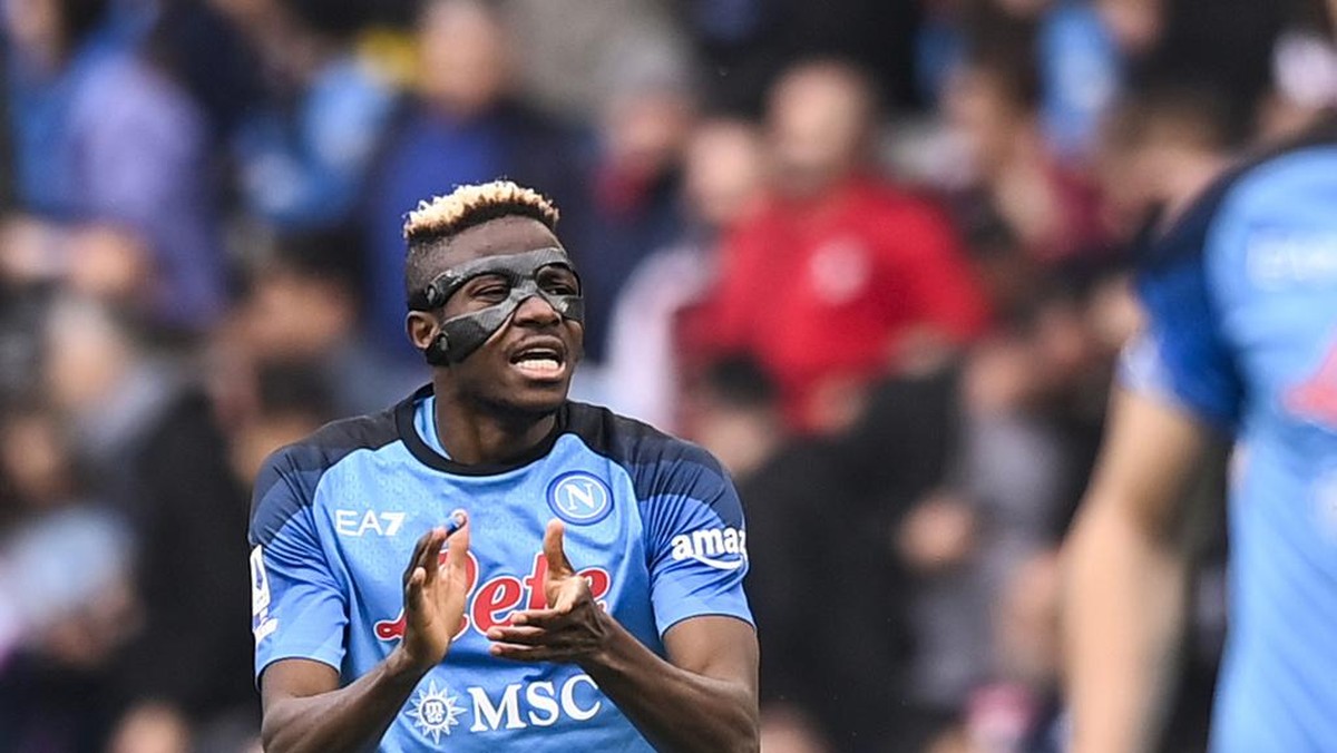 Victor Osimhen siap dijual jika Manchester United mau menebus Rp 2,8 T (AP/Fabio Ferrari)