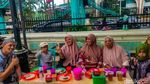 Suasana Buka Puasa Bersama Pertama di Masjid Raya Medan