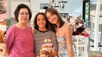 Ultah ke-40, Bunga Citra Lestari didoakan tetap mewangi. (Foto: dok Instagram)