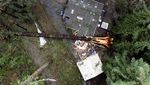 Diterjang Badai, Pohon Tumbang Timpa Rumah di California