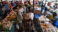 Kemeriahan Pasar Takjil di Berbagai Daerah