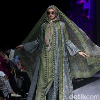 Inilah koleksi terbaru Dian pelangi di acara Muffest 2023, Jakarta, [9/3/2023]. Foto: Mohammad Abduh/Wolipop.