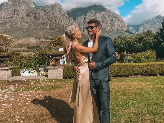 Lady Amelia Spencer Menikah