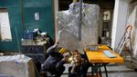 Melihat Restorasi Artefak Kuno di Museum Mosul yang Dihancurkan ISIS