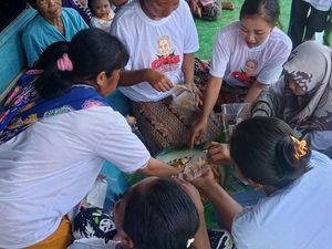 Relawan Ganjar Gelar Pelatihan Pembuatan Keripik Pisang di Situbondo