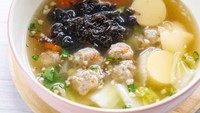 Resep Sup Tofu Bola Ayam dan Sayuran, Gurih Segar untuk Menu Sahur