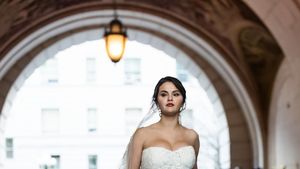 Foto: Selena Gomez Cantik Pakai Gaun Pengantin, Fans Doakan Cepat Menikah