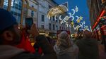 Untuk Pertama Kalinya, Jalanan di London Ini Berhias Dekorasi Ramadan