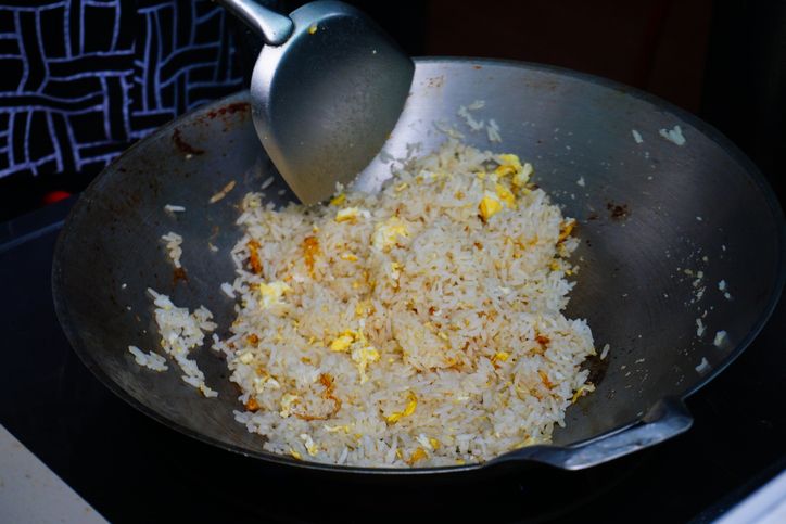8 Bahan Ini Bikin Nasi Goreng Jadi Tak Halal, Muslim Perlu Waspada