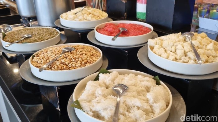 berburu takjil di hotel surabaya